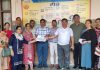 जिला शिक्षा अधिकारी एलीमेंट्री इंजीनियर संजीव गौतम ने 43 प्राइमरी अध्यापकों को हेड टीचर बनने के पदोन्नति पत्र सौंपे