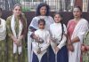 पंजाब स्कूल गेम्स में चयन होने पर अगम्या और अनिष्का डोगरा को प्रिं.आरती सूद मेहता ने किया सम्मानित