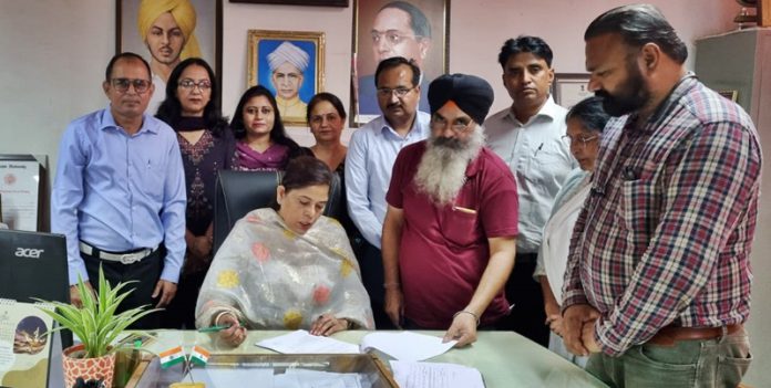 shashi-bala-appointed-as-principal-govt-hoshiarpur-punjab