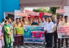ज़िला नशा मुक्ति पुनर्वास केन्द्र की ओर से विश्व मैंटल दिवस के अवसर पर स्थानीय घंटा घर चौक में बनाई ह्यूमन चैन पर सैमीनार