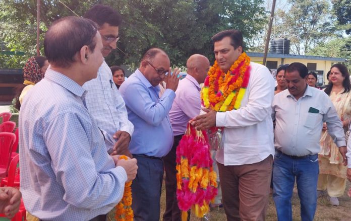 cm sukhu