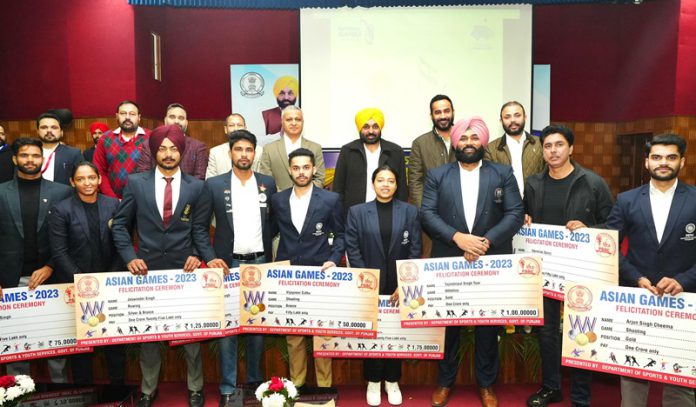 players-honoured-by-cm-mann-punjab