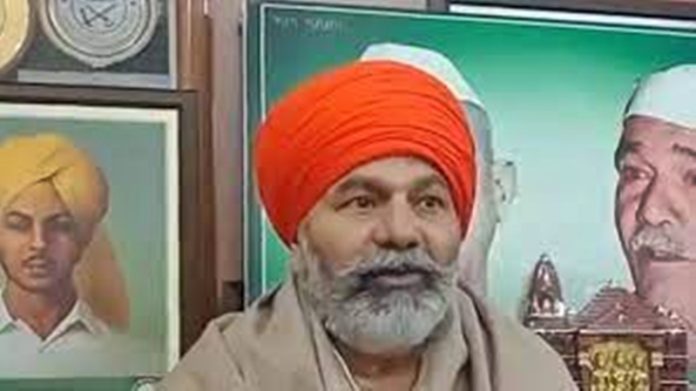 rakesh tikait