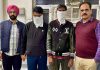मेडिकल अधिकारी व सफ़ाई सेवक रिश्वत लेते रंगे हाथों काबू