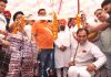 सब्जी मंडी आढ़ती एसोसिएशन ने डा. राज को लड्डूओं से तोला, मंत्री जिम्पा व मेयर सुरिंदर भी रहे मौजूद