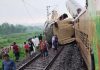 कंचनजंगा एक्सप्रेस से टकराई मालगाड़ी, 5 की मौत, कई घायल