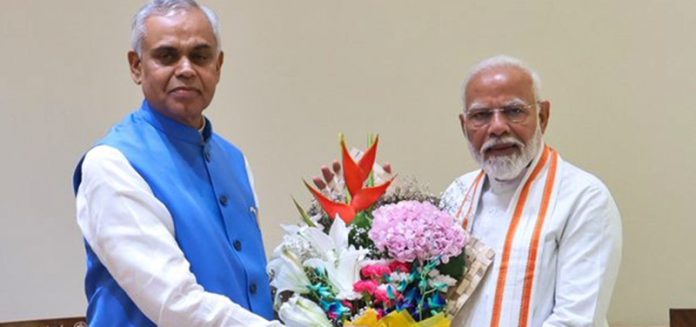 governor meets pm