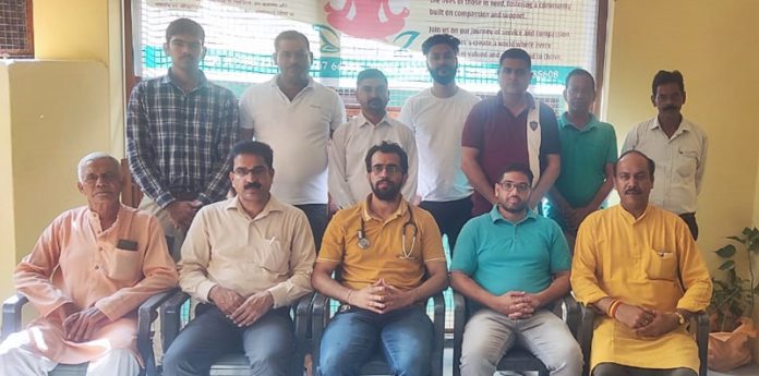 medical-camp-at-durga-mandir-hamirpur-himachal