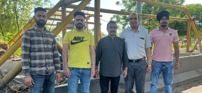 nai-soch-on-toll-plaza