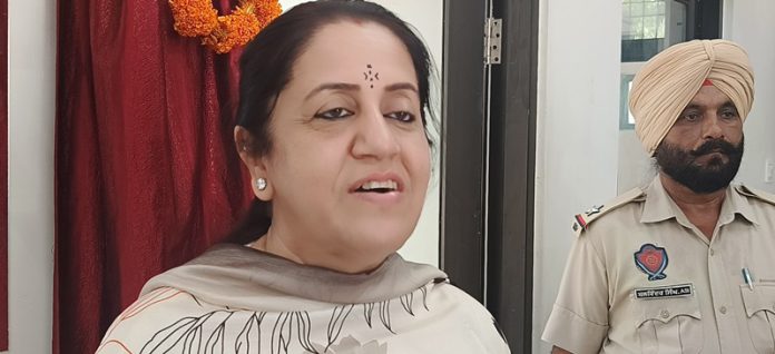 dr sanu dugal