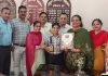 राष्ट्रीय स्तर की गायन प्रतियोगिता ‘किसमें कितना है दम’ में निपुण शर्मा ने प्रथम स्थान प्राप्त कर किया गौरवान्वित