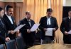 संविधान दिवस पर न्यायिक अधिकारियों ने पढ़ी संविधान की प्रस्तावना