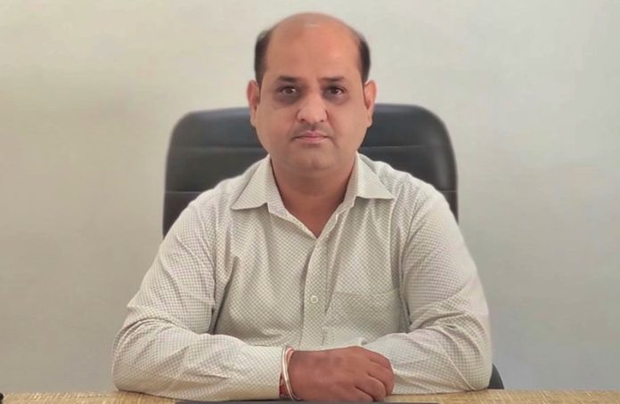 balram-luthra-d-d-officer-hoshiarpur-punjab