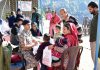 सीआरपीएफ 72 बटालियन द्वारा गांव में लगाया निःशुल्क चिकित्सा शिविर
