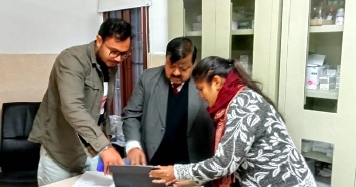dr pawan kumar