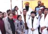 नगर सुधार ट्रस्ट में कार्यरत आउटसोर्स कर्मियों ने डा. रवजोत को मांगों से करवाया अवगत, पक्का करने की मांग