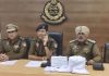 ईटीओ के घर चोरी करने वाला पवन निवासी जुगियाल तथा चोरी का माल खरीदने वाला सुनियारा राज कुमार गिरफ्तार
