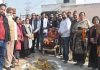 विधायक जिंपा ने वार्ड नंबर 24 के न्यू दशमेश नगर में सीवरेज पाइप डालने के कार्य का किया शुभारंभ