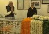 प्रधानमंत्री ने पूर्व प्रधानमंत्री डॉ. मनमोहन सिंह को श्रद्धांजलि अर्पित की