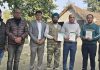 साइंस अध्यापक हरदीप की नई पुस्तक रेडिएशन एंड एलोवेरा का डा. अमनदीप ने किया विमोचन