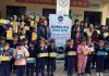 सोनालीका शू ड्राइव में यूनिफॉर्म बूट पाकर निहाल हुए विद्यार्थी