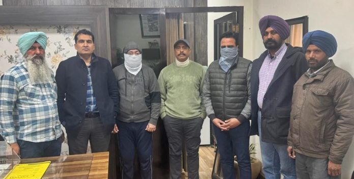 deputy-chief-engineer-and-lineman-arrest-for-50-thousand-bribe-hoshiarpur-punjab