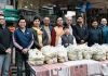 नर सेवा नारायण सेवा ने लगाया फलों का लंगर