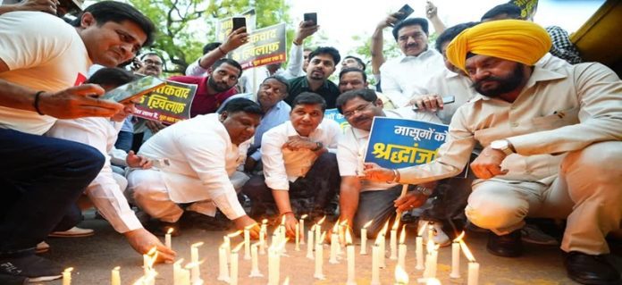 delhi candel march