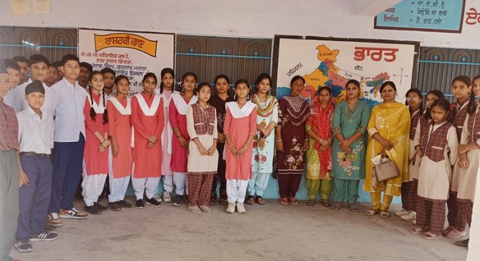 panchayat-diwas-at-ajjowal-school-hoshiarpur