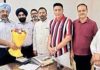 कैमिस्टों के शिष्टमंडल ने कमिश्नर एफडीए से मिलकर ट्रेड से जुड़ी समस्याएं बताई