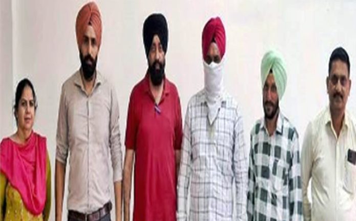vigilance supritendent arrest at amritsar