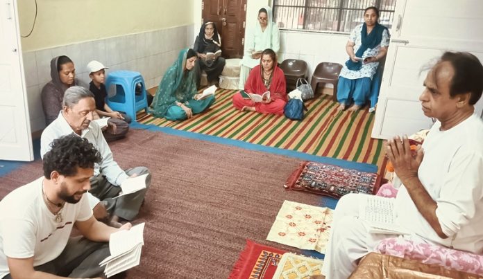 yog-ashram-chander-mohan-ji-hoshiarpur