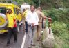 उत्तराखंड में गहरी खाई में गिरी कार, 3 की मौत, 1 घायल