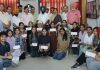 गर्वमैंट कॉलेज रिटायर्ड टीचर वैल्फेयर एसोसिएशन ने विद्यार्थियों को छात्रवृति राशि की प्रदान