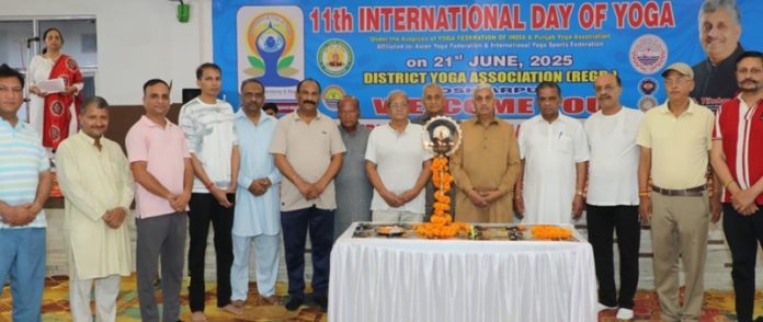 yoga day tikshen sood