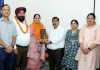 स्वास्थ्य विभाग ने डिप्टी मास मीडिया अधिकारी के पद से सेवानिवृत्त होने पर डा. तृप्ता को किया सम्मानित