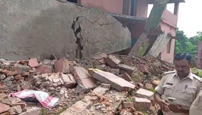 ranchi school building collpse