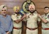 एसआई हरप्रेम सिंह प्रमोट होकर बने इंस्पैक्टर, एसएसपी ने लगाया स्टार