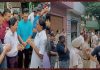 लोगों की भावनाओं का सम्मान करते हुए अधिकारियों ने पीरों की जगह हटाने हेतु दिया कुछ दिन का समय