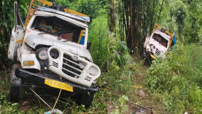 himachal pickup accident