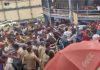 केदारनाथ यात्रियों पर पुलिस ने किया लाठीचार्ज, वीडियो वायरल