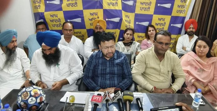 minister-ravjot-press-confrence-hoshiarpur-punjab