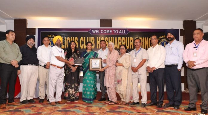dc-honoured-lions-club-prince-hoshiarpur-punjab-teacher-day-function