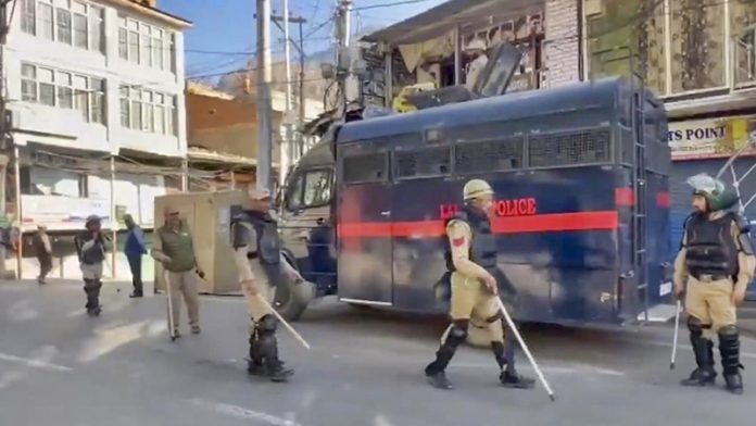 ladakh curfew