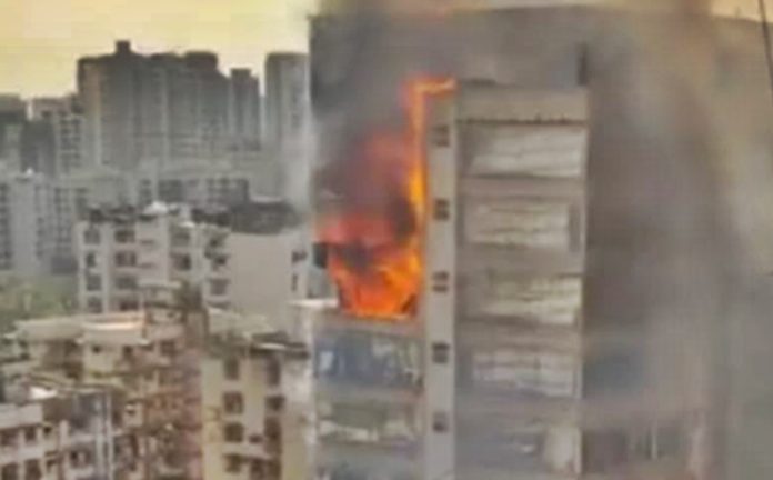 mumbai building fire