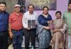 रेलवे मंडी स्कूल की लैक्चरार रोमा देवी को रिटायरमेंट पर स्कूल स्टाफ ने दी पार्टी