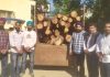 पट्टी के जंगल से खैर से भरी गाड़ी जब्त, चोर फरार, सुलेमान के रुप में हुई ड्राइवर की पहचान, कार्रवाई जारी