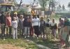 गांव टडर में छप्पड़ की सफाई का काम शुरू
