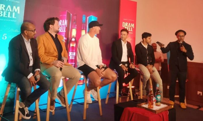 launch-delhi-album