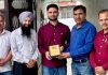 दसूहा के लिए गर्व का पल: कंवरपाल सिंह ने UPSC परीक्षा पास की, समाजसेवी संजीव कुमार ने किया सम्मानित